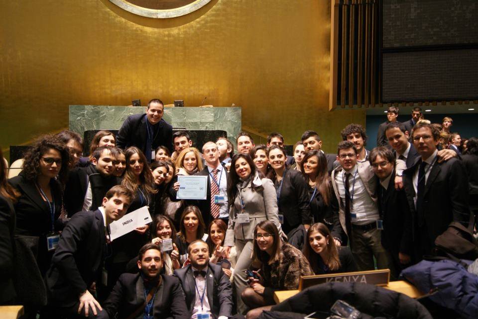 Cerimonia di chiusura al Palazzo di Vetro NMUN NY 2013